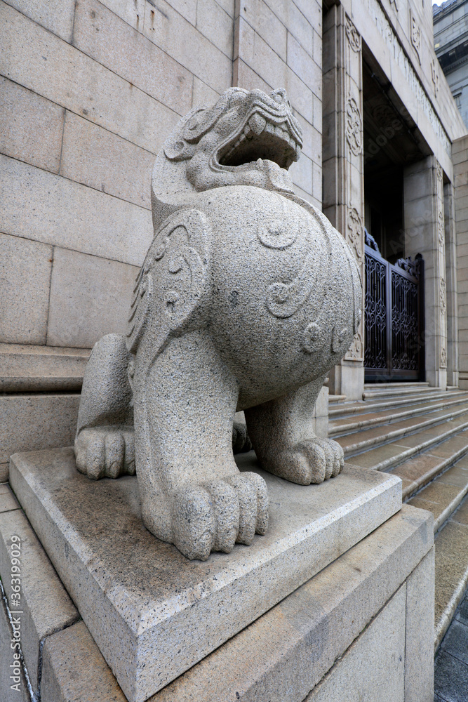 Chinese traditional stone lion sculpture