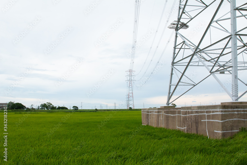 送電塔 田園風景 送電塔 田園風景