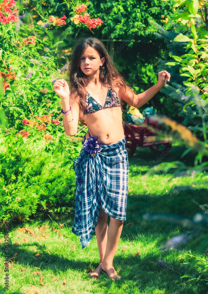 ls island  model  girls   Pinterest