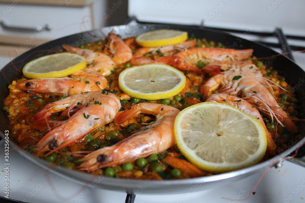 Seafood and legume rice paella Seafood and legume rice paella