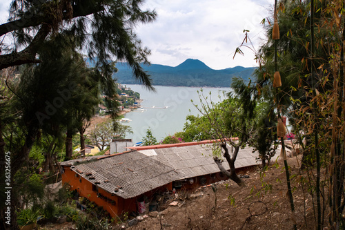 Lago de Valle de Bravo photo