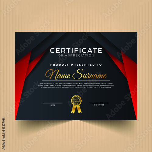 Modern certificate of achievement with geometric shapes 