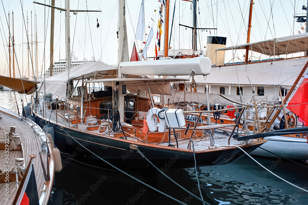 Obraz premium Moored classic ship in Monaco