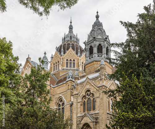 szeged synagogue building, hungary