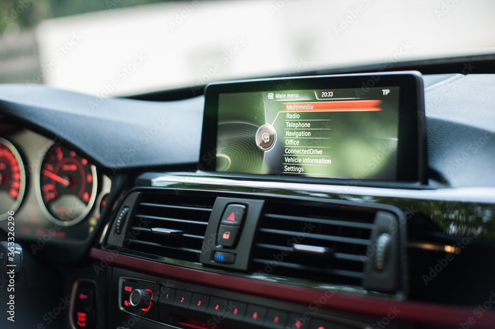 Car infotainment system with navigation