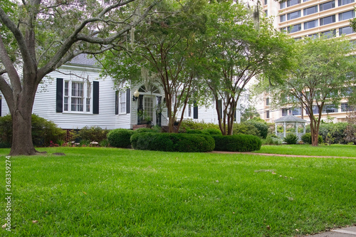 Beautiful and Vintage homes located in South Georgia and North Florida