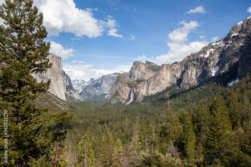 Yosemite USA Tunnel view