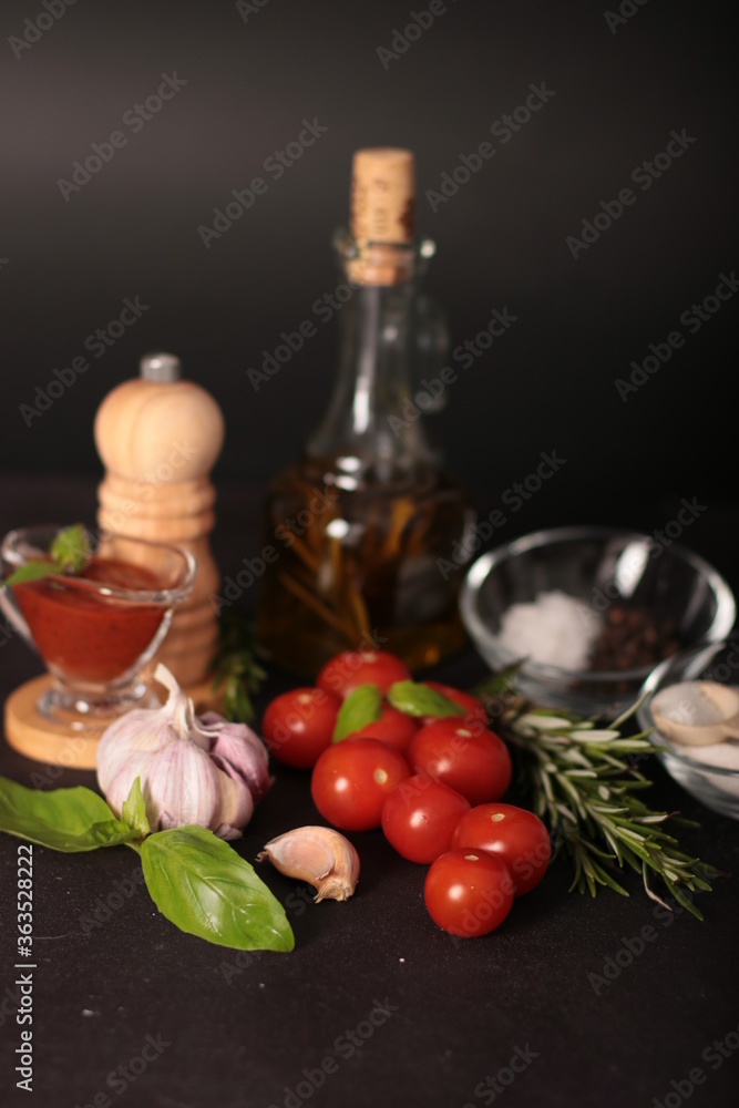 olive oil and tomatoes for pizza olive oil and tomatoes for pizza