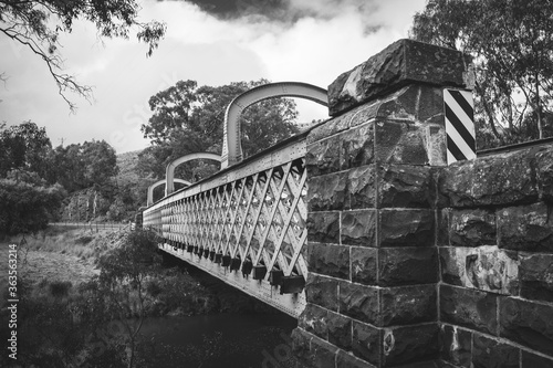 Bridge B&W