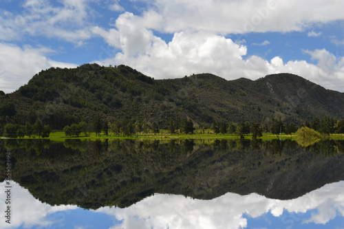  lake water blue sky mountain green Colombia