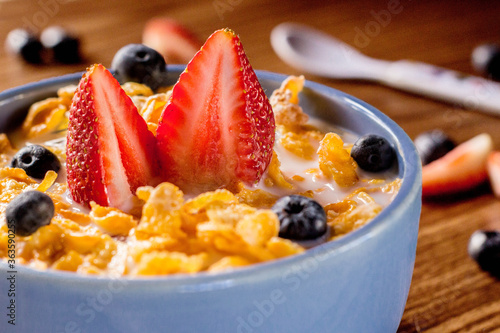 Cereal con frutas saludable
