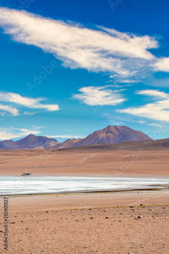 Laguna Colorada, Salar de Uyuni, Bolivie 