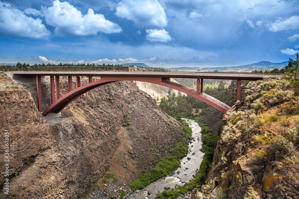 The state highway bridge over the Crooked River gorge just north of Redmond, Oregon. The state highway bridge over the Crooked River gorge just north of Redmond, Oregon.