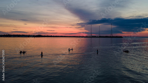 Sunrise paddling 
