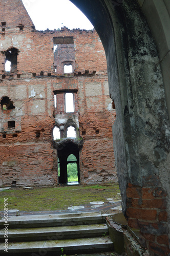  KOPICE PAŁAC RUINY  photo