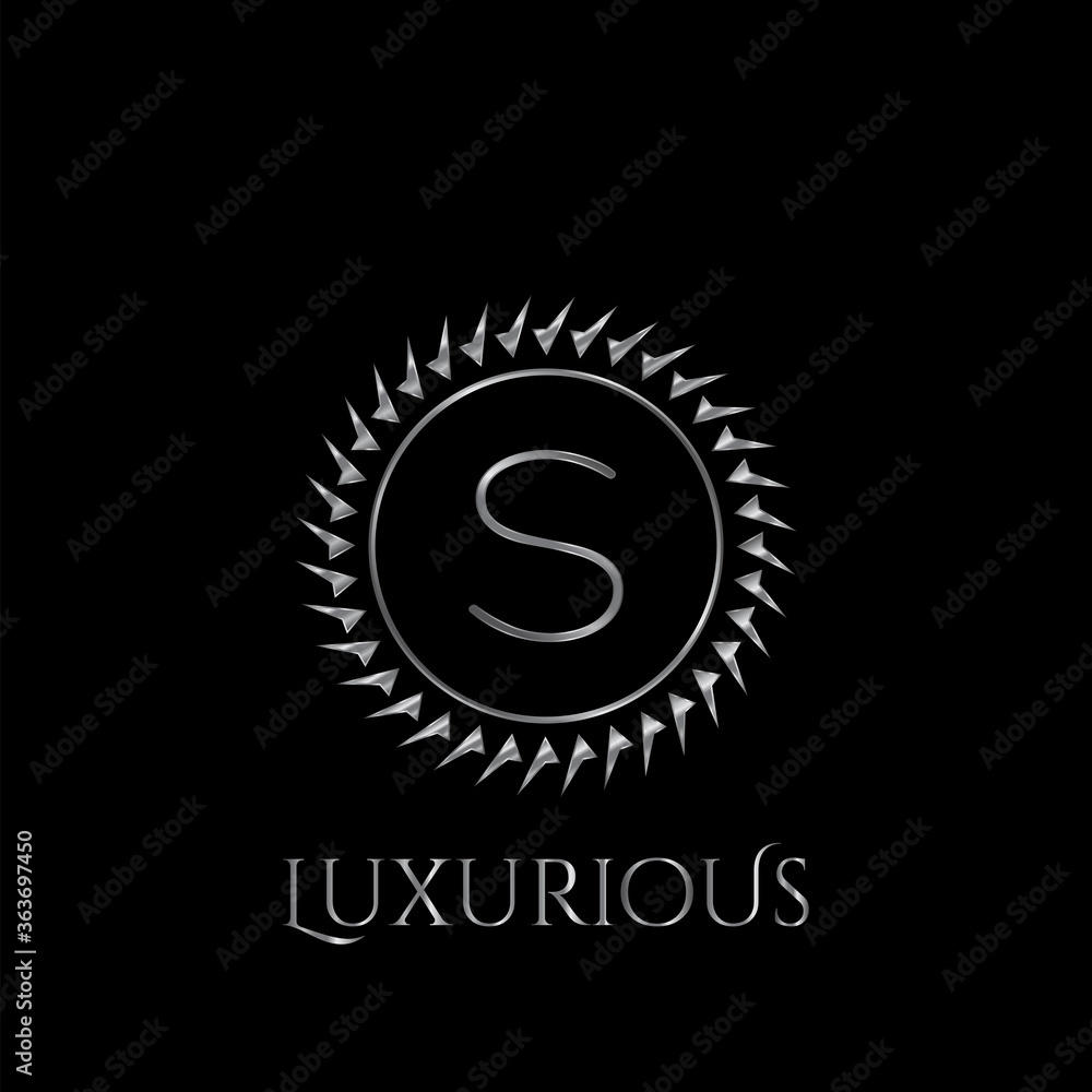 Fototapeta premium Luxury letter S Circle Logo vector design silver color