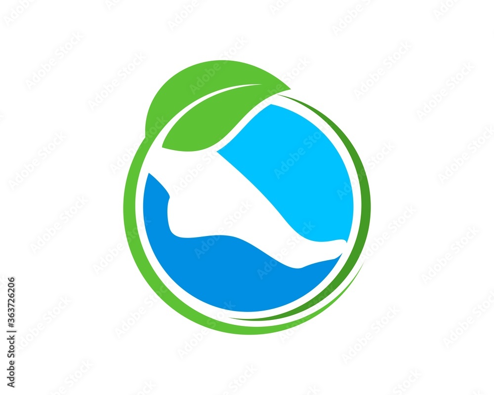 Clean and healthy feet inside the circle leaf Clean and healthy feet inside the circle leaf