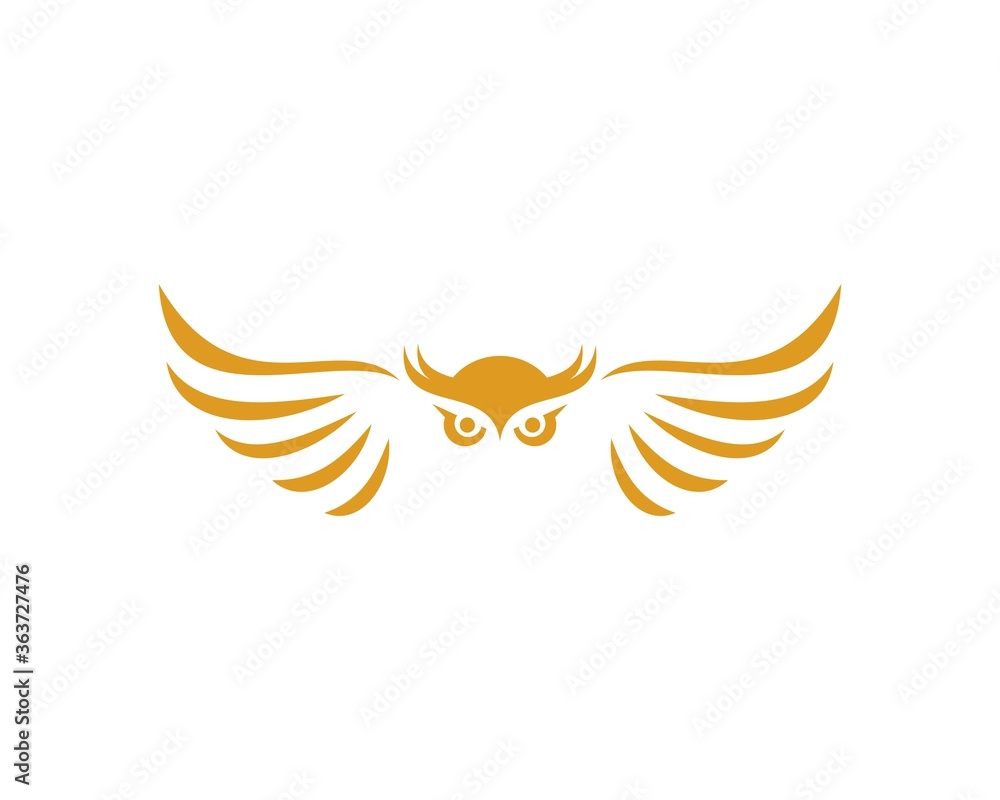 Obraz premium Owl head with spread wings with gold colors