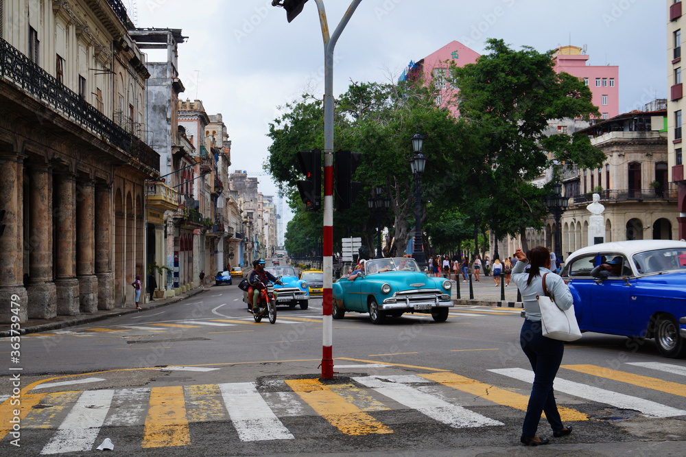Daily life in the streets of La Habana, Cuba