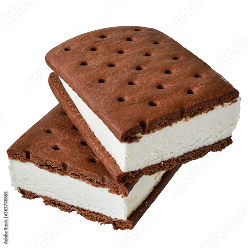 ice cream vanilla sandwich in chocolate chip cookies