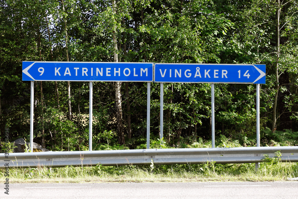 Katrineholm and Vingaker signpost
