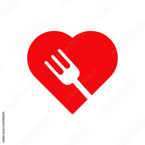 Comida sana. Cena romántica. Icono plano corazón con tenedor en color rojo