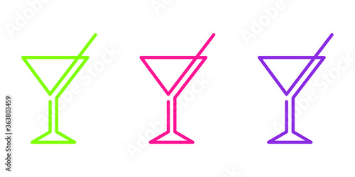 Icono plano lineal cocktail martini en varios colores