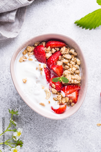 Granola with Greek yogurt and strawberry