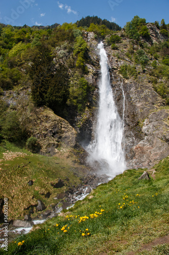 Tosender Wasserfall