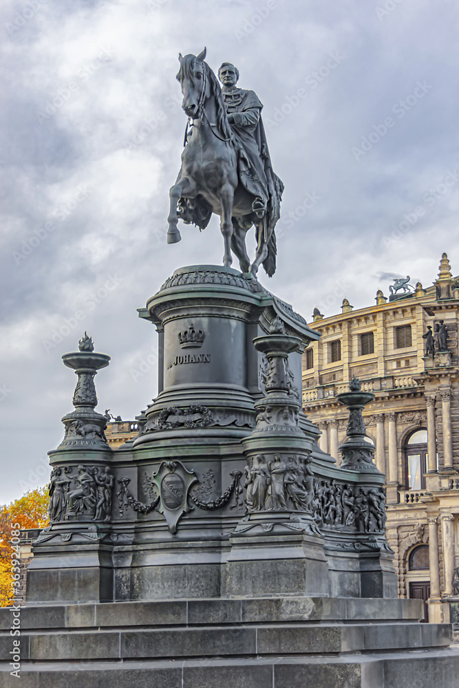 Fototapeta premium Monument to King of Saxony - equestrian statue in front of the Semper Opera. Dresden, Germany.