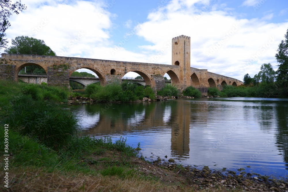 Puente medieval de Frías horizontal