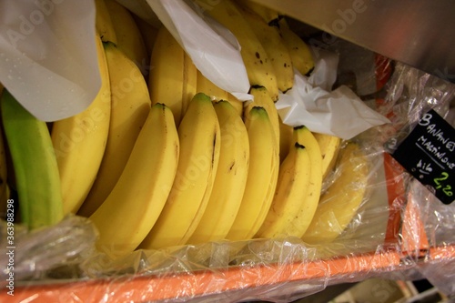 Fruits et légumes primeur marché banane