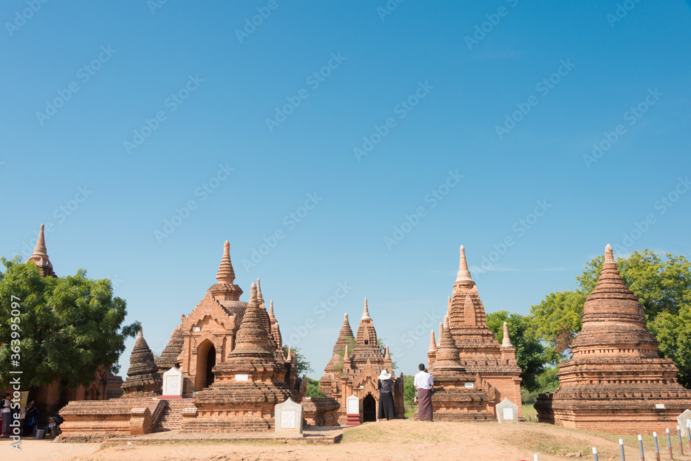 Fototapeta premium Bagan Archaeological Area and Monuments. a famous Buddhist ruins in Bagan, Mandalay Region, Myanmar.