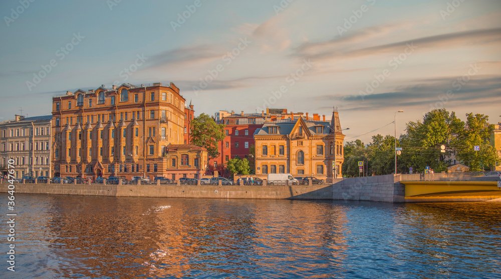 houses in the city of St. Petersburg
