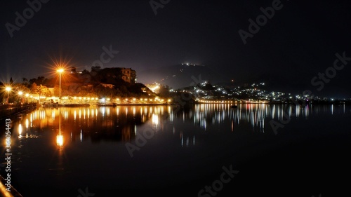 Ana Sagar (Lake), Ajmer, Rajasthan, India © The