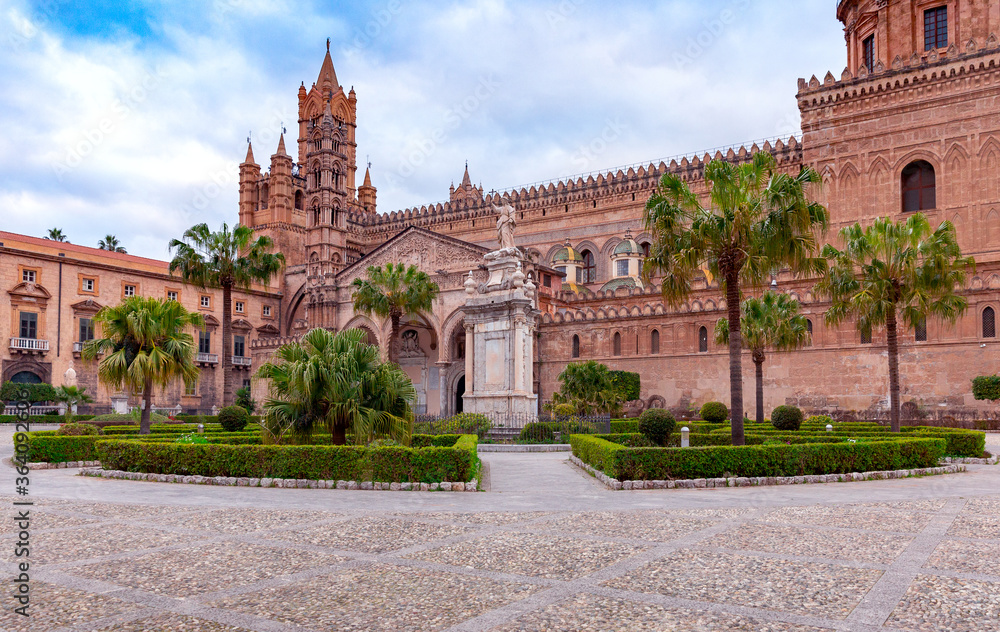 Fototapeta premium Palermo Cathedral. Sicily.
