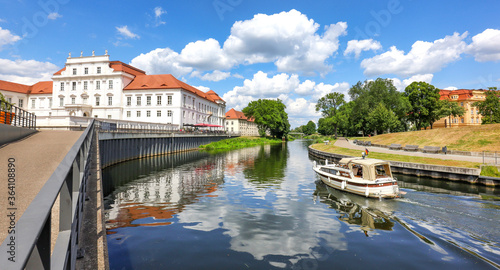Oranienburg Schloss und Havel