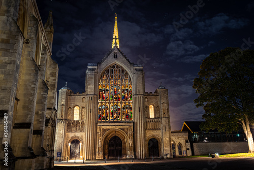Fototapeta Norwich cathedral at night