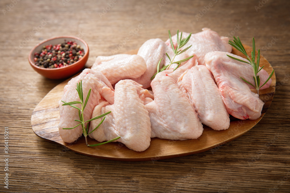 fresh chicken wings with rosemary fresh chicken wings with rosemary