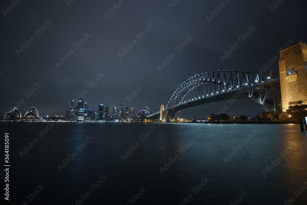 sydney harbour bridge at night