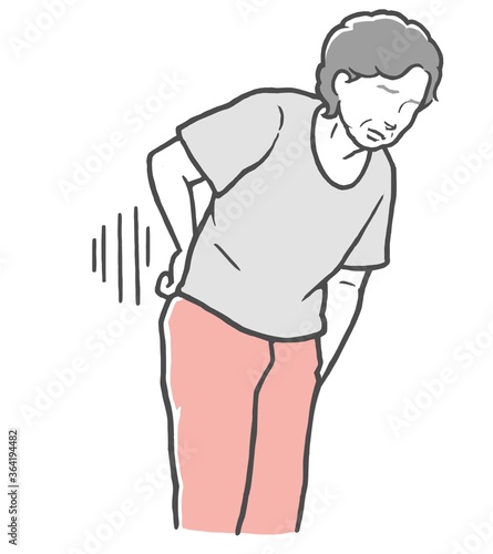 腰痛　腰が痛い中年女性