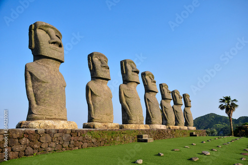 サンメッセ宮崎の絶景 A good view of the Moai statue in Japan