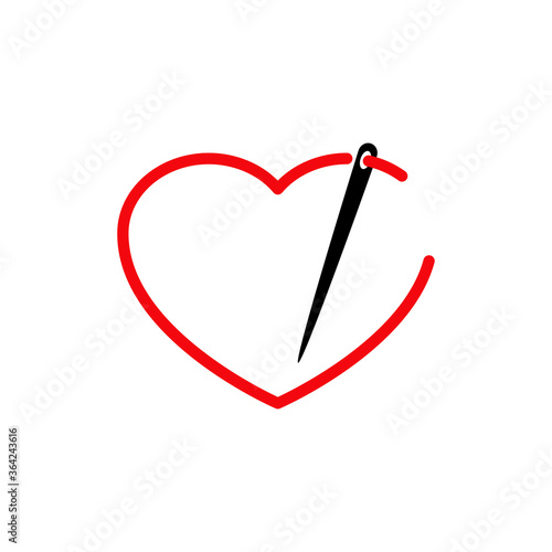 Logotipo lineal hilo en forma de corazón con aguja de coser con color rojo