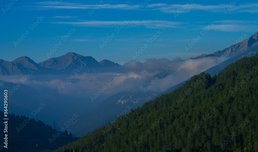 Fototapeta premium Il cielo di montagna