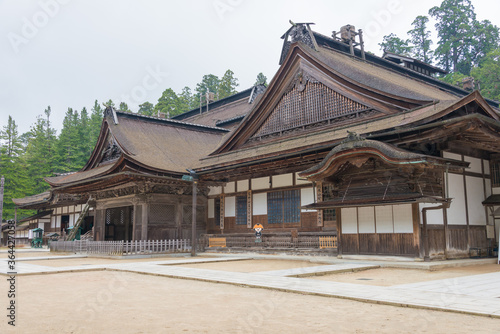 Fototapeta Naklejka Na Ścianę i Meble -  Kongobuji Temple in Koya, Wakayama, Japan. Mount Koya is UNESCO World Heritage Site- Sacred Sites and Pilgrimage Routes in the Kii Mountain Range.