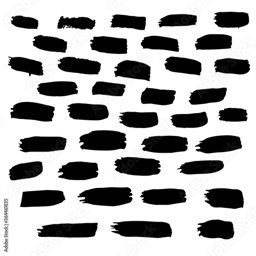 Horizontal strokes of black gouache