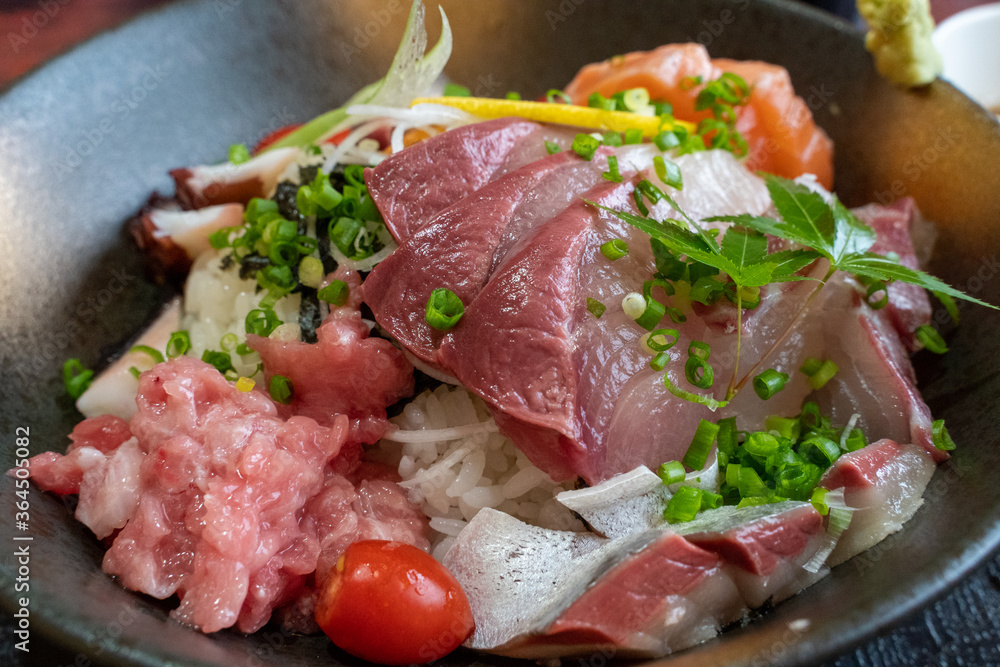 海鮮丼