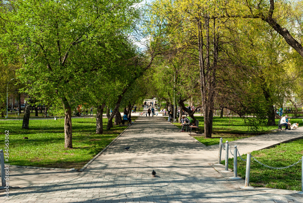 Ural volunteers square, a path on a Sunny day with a bright blue sky