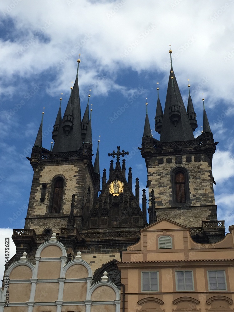 Fototapeta premium tyn church in prague