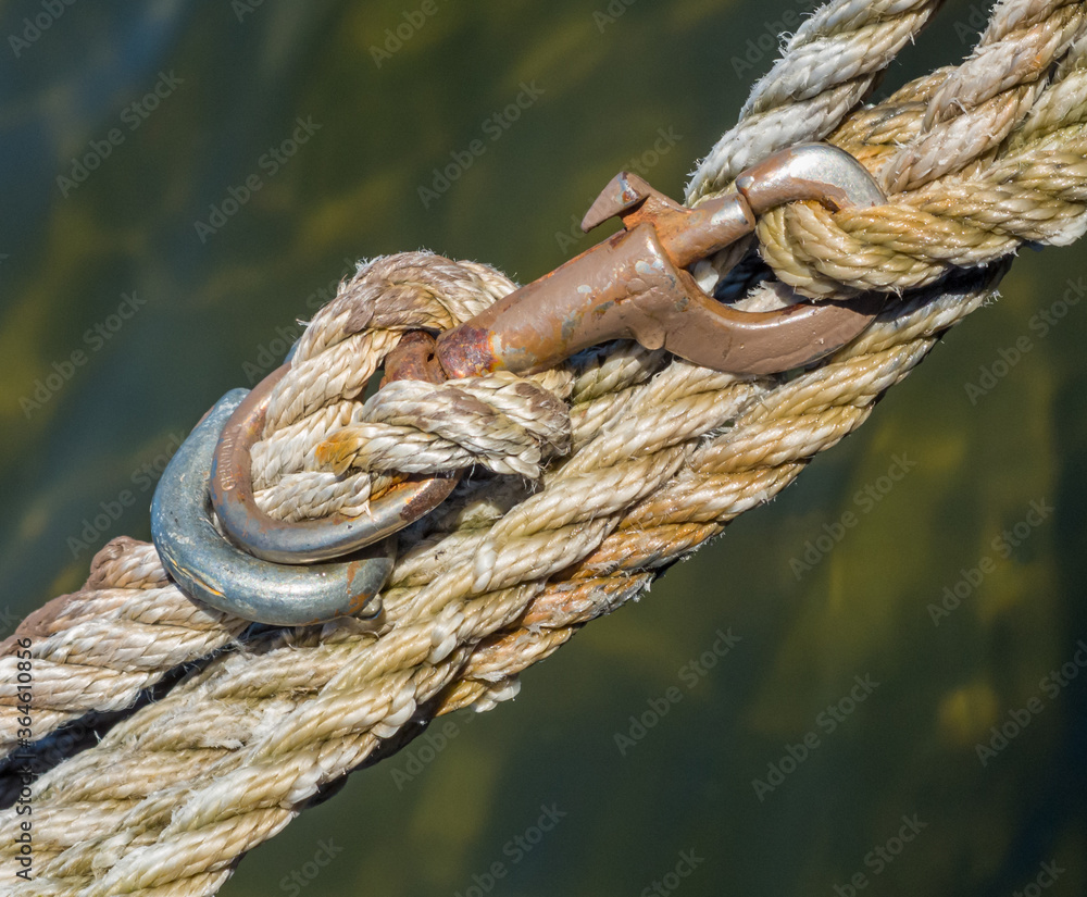 Rusty rope and clasp Rusty rope and clasp